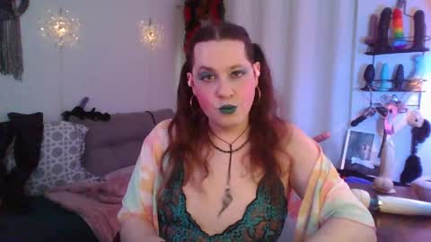 Snapshot of mxsissycharlotte chatting on 06-08-26, 04:51 Mx Charlotte online show from 06-08-26, 04:51