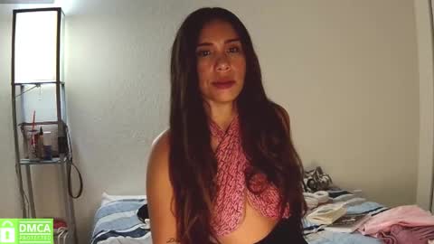 Snapshot of my420couple chatting on 11-27-25, 01:51 miss beauty coming 96 2300 online show from 11-27-25, 01:51