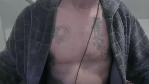 Snapshot of my432687 chatting on 01-02-25, 12:02 my432687 online show from 01-02-25, 12:02