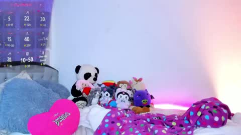 Snapshot of my__aleja chatting on 05-11-26, 09:37 ........ online show from 05-11-26, 09:37