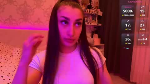 Naomi online show from 06-07-26, 08:34