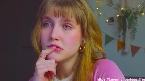 Snapshot of my_parisss chatting on 12-01-25, 04:56 PARIS online show from 12-01-25, 04:56