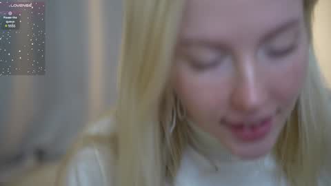 Snapshot of my_stella chatting on 12-04-24, 07:23 STELLA Im here today online show from 12-04-24, 07:23