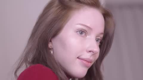 Snapshot of my_stella chatting on 09-26-25, 05:06 STELLA Im here today online show from 09-26-25, 05:06