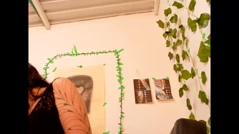 miagosling  NTMU  Dont forget follow me  online show from 09-12-25, 05:02