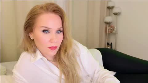 Mya-be Yours P online show from 02-22-25, 12:49