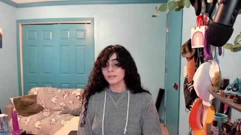 Snapshot of myceliummouse chatting on 04-04-26, 04:04 Grace online show from 04-04-26, 04:04