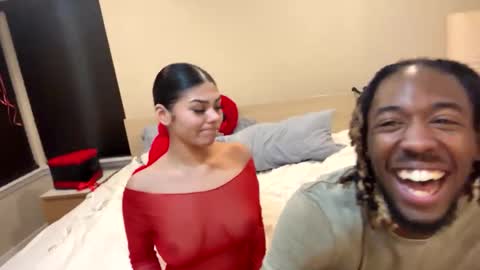 Snapshot of mycreamydreams chatting on 02-19-25, 02:12 mycreamydreams online show from 02-19-25, 02:12