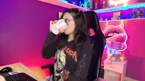 Milly Cute online show from 03-18-26, 04:59