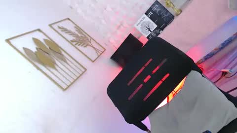 mydestiny_vinax online show from 05-12-26, 01:58