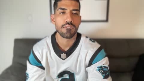 Snapshot of myke_esthetic chatting on 02-20-25, 03:23 Myke esthetic online show from 02-20-25, 03:23