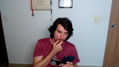 Snapshot of myke_xxx chatting on 02-26-26, 01:26 mike online show from 02-26-26, 01:26