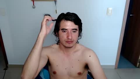 Snapshot of myke_xxx chatting on 03-19-26, 07:18 mike online show from 03-19-26, 07:18