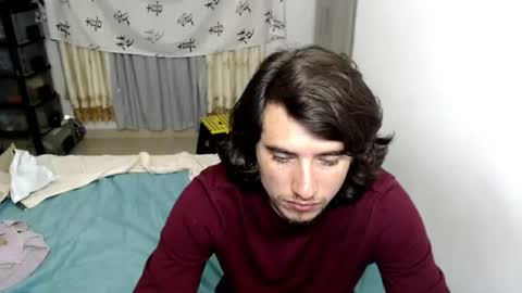 Snapshot of myke_xxx chatting on 06-17-26, 01:30 mike online show from 06-17-26, 01:30