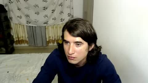 Snapshot of myke_xxx chatting on 07-10-26, 02:16 mike online show from 07-10-26, 02:16
