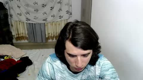 Snapshot of myke_xxx chatting on 07-11-26, 02:14 mike online show from 07-11-26, 02:14
