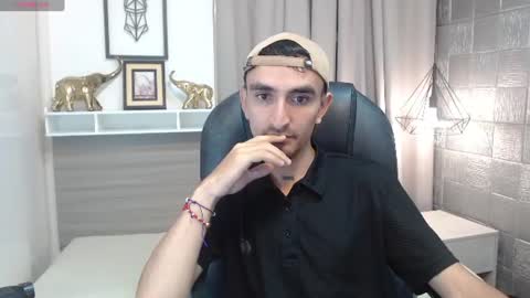 Im Mike online show from 07-19-26, 03:32