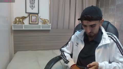 Im Mike online show from 07-22-26, 03:31