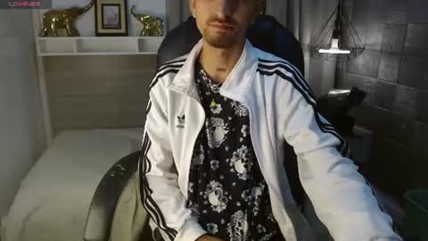 Im Mike online show from 07-27-26, 03:46
