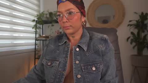 jacke BUNNY online show from 01-12-26, 09:31