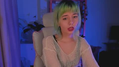 Snapshot of mylaweb chatting on 02-06-26, 12:15 MylaFlores online show from 02-06-26, 12:15