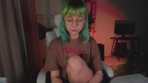 Snapshot of mylaweb chatting on 03-12-26, 11:55 MylaFlores online show from 03-12-26, 11:55