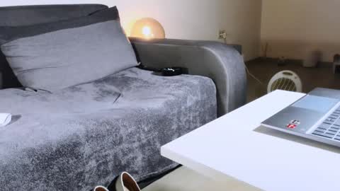 Snapshot of mylegsonheels chatting on 02-26-25, 12:38 Anda online show from 02-26-25, 12:38