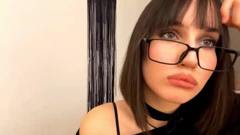 mylittlemolly online show from 11-24-25, 03:56