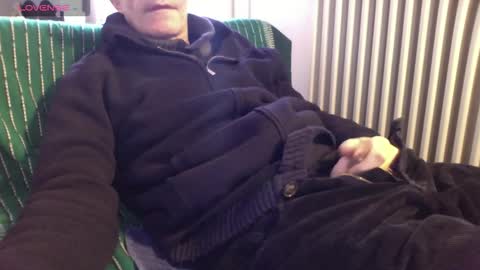 Bi sexy guy lovense hush is on private is open or password show tip if you like. online show from 03-22-26, 07:23