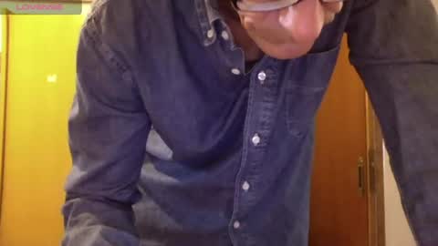 Bi sexy guy lovense hush is on private is open or password show tip if you like. online show from 06-22-26, 04:09