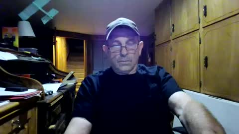 Snapshot of myplzur4u chatting on 07-21-26, 01:19 myplzur4u online show from 07-21-26, 01:19