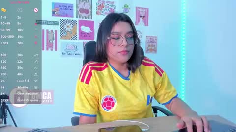 Bella online show from 06-23-26, 11:25