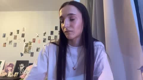 Snapshot of myrtiemcgivney chatting on 07-26-26, 09:11 Amelia online show from 07-26-26, 09:11