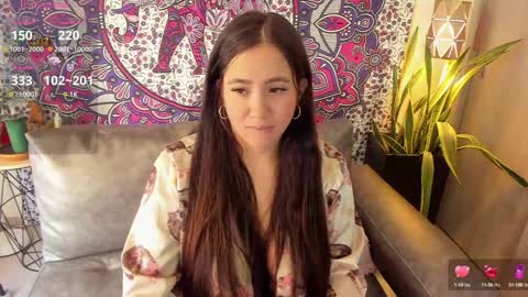 Snapshot of mysaris3 chatting on 01-18-25, 03:49 S A R A online show from 01-18-25, 03:49