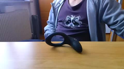 Snapshot of mysecr3tsins chatting on 12-05-24, 01:06 Ben online show from 12-05-24, 01:06