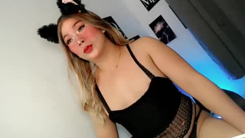 kimmy online show from 07-19-26, 03:21