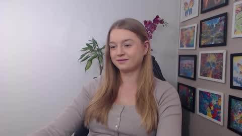 Erica online show from 12-04-24, 08:56