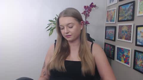 Erica online show from 12-10-24, 01:33