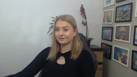 Erica online show from 11-25-25, 08:14