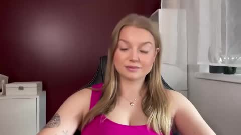 Erica online show from 05-11-26, 08:20