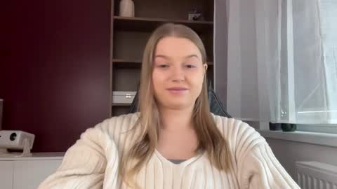 Erica online show from 05-19-26, 10:10