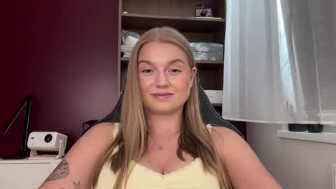 Erica online show from 07-17-26, 03:29