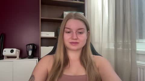 Erica online show from 07-29-26, 08:12