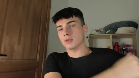 Evan Brown online show from 10-28-25, 12:36