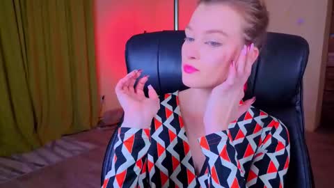 mysticvenus_ online show from 03-12-26, 04:24