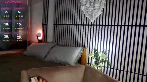 Angeline online show from 05-16-26, 07:01