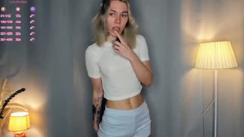 Olivia or just olive online show from 07-07-26, 07:07