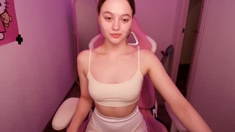 Snapshot of n0_nude chatting on 01-03-25, 06:46 Eva online show from 01-03-25, 06:46