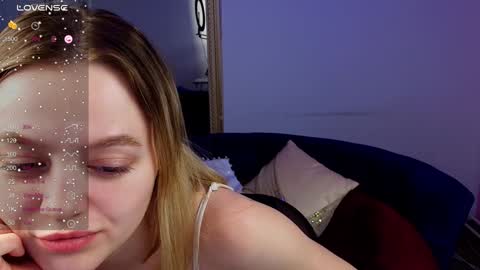 Snapshot of n0_nude chatting on 01-25-25, 12:16 Eva online show from 01-25-25, 12:16