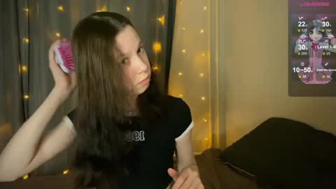 Snapshot of na_prikole_ chatting on 01-31-25, 07:18 Vanessa and Julia  online show from 01-31-25, 07:18